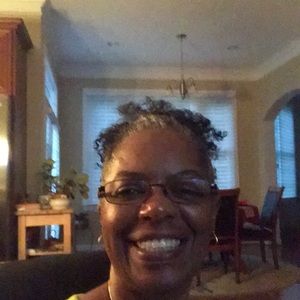 Meet your Posher, Jeanie